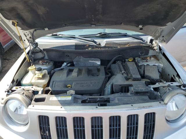 1J8FF47W07D428866 - 2007 JEEP COMPASS SILVER photo 12