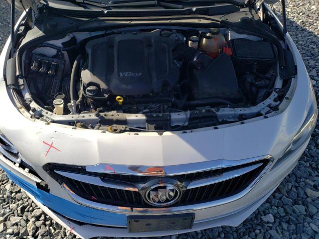 1G4ZP5SS5KU103937 - 2019 BUICK LACROSSE ESSENCE WHITE photo 11