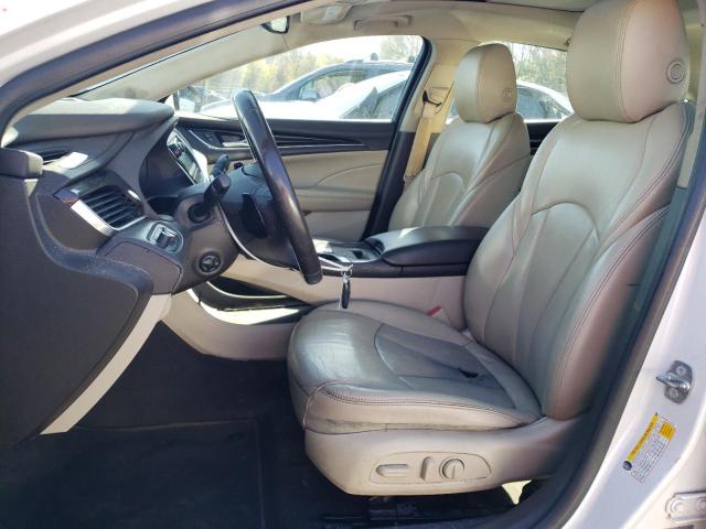 1G4ZP5SS5KU103937 - 2019 BUICK LACROSSE ESSENCE WHITE photo 7