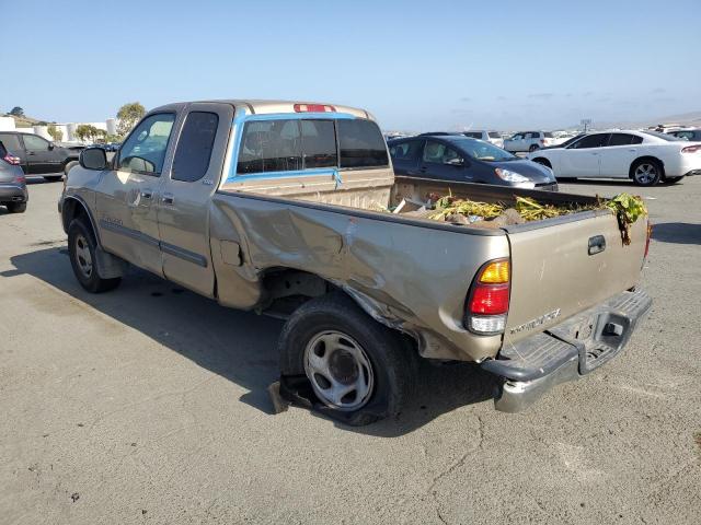 5TBRN34133S380913 - 2003 TOYOTA TUNDRA ACCESS CAB SR5 GOLD photo 2