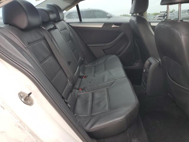 3VWDX7AJ1DM437311 - 2013 VOLKSWAGEN JETTA SE Weiß Foto 10