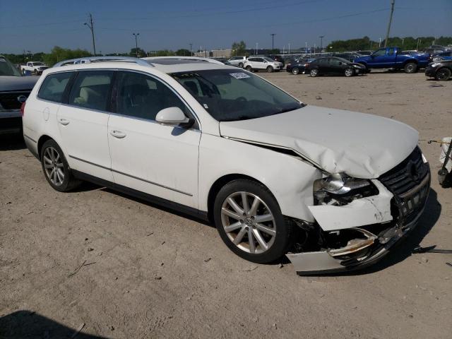 WVWXK7AN8AE010369 - 2010 VOLKSWAGEN PASSAT KOMFORT WHITE photo 4