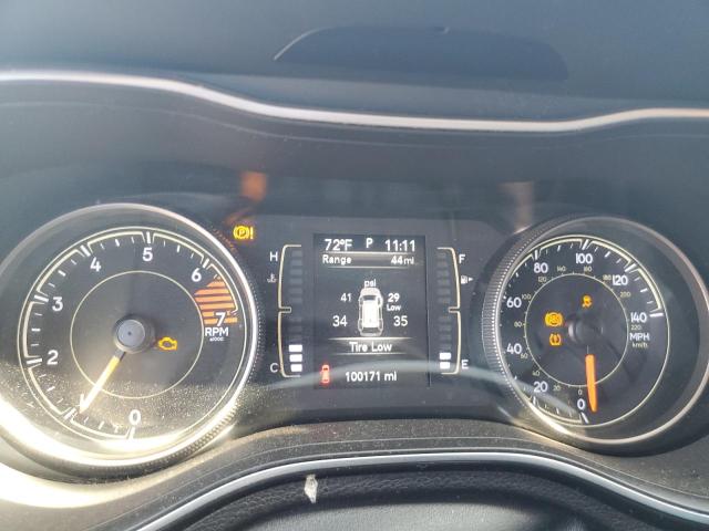 1C4PJLCB5KD203083 - 2019 JEEP CHEROKEE LATITUDE 银色 照片 9