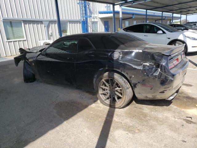 2C3CDZFJ3GH284689 - 2016 DODGE CHALLENGER R/T SCAT PACK BLACK photo 2