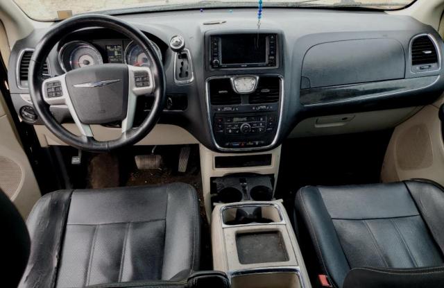 2C4RC1CG3ER328927 - 2014 CHRYSLER TOWN & COU TOURING L BLUE photo 8