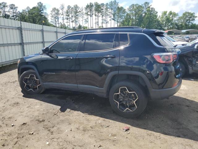 3C4NJCBB1HT658654 - 2017 JEEP COMPASS LATITUDE BLACK photo 2