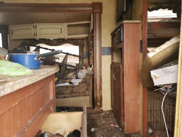 4YDT30125BB452048 - 2011 KEYSTONE OUTBACK WHITE photo 6