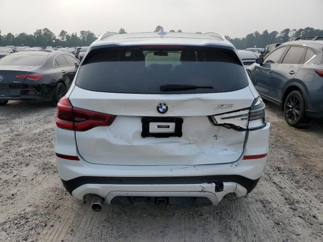 5UXTR9C5XJLC81420 - 2018 BMW X3 XDRIVE30I WHITE photo 6