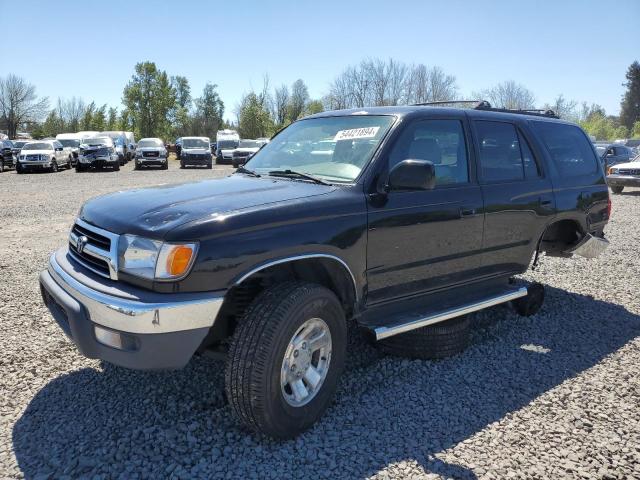 2000 TOYOTA 4RUNNER SR5, 