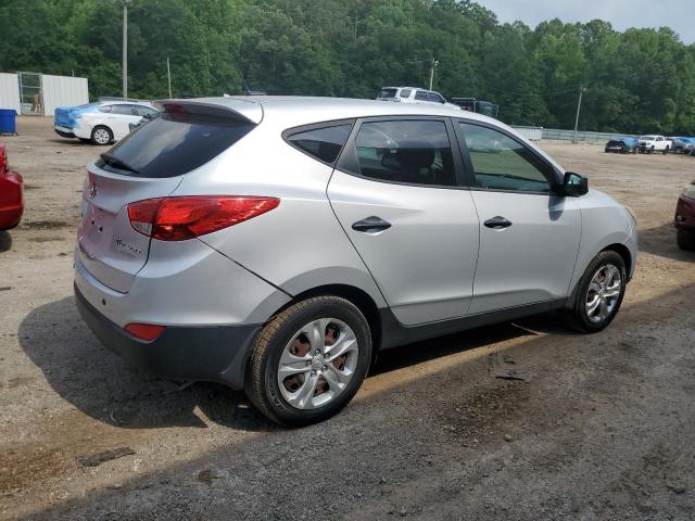 KM8JT3AB8DU662111 - 2013 HYUNDAI TUCSON GL SILVER photo 3