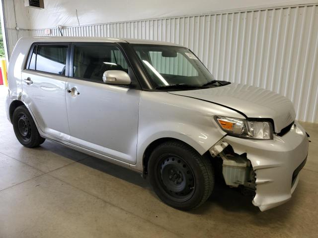 JTLZE4FE7DJ037179 - 2013 TOYOTA SCION XB 银色 照片 4