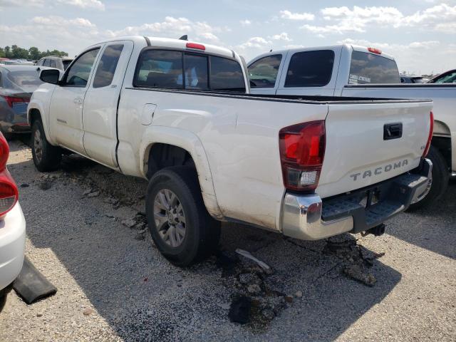 5TFRZ5CN6JX065929 - 2018 TOYOTA TACOMA ACCESS CAB თეთრი ფოტო 2