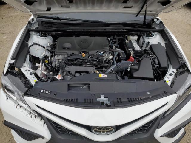 4T1T11AK5PU816409 - 2023 TOYOTA CAMRY SE NIGHT SHADE WHITE photo 11
