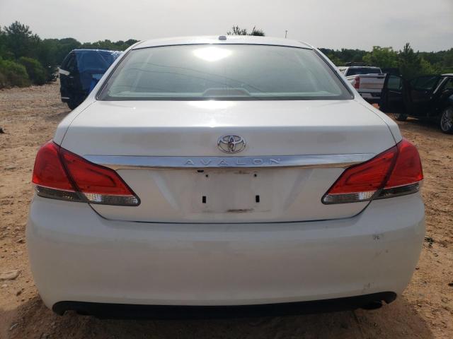 4T1BK3DBXCU457990 - 2012 TOYOTA AVALON BASE WHITE photo 6