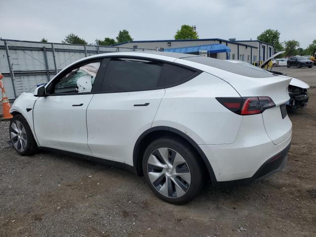 5YJYGDEE2LF044825 - 2020 TESLA MODEL Y WHITE photo 2