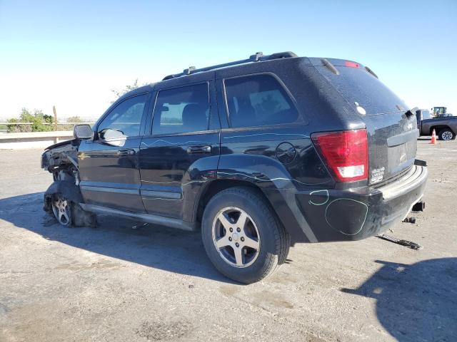 1J8HR48N27C632421 - 2007 JEEP GRAND CHER LAREDO BLACK photo 2