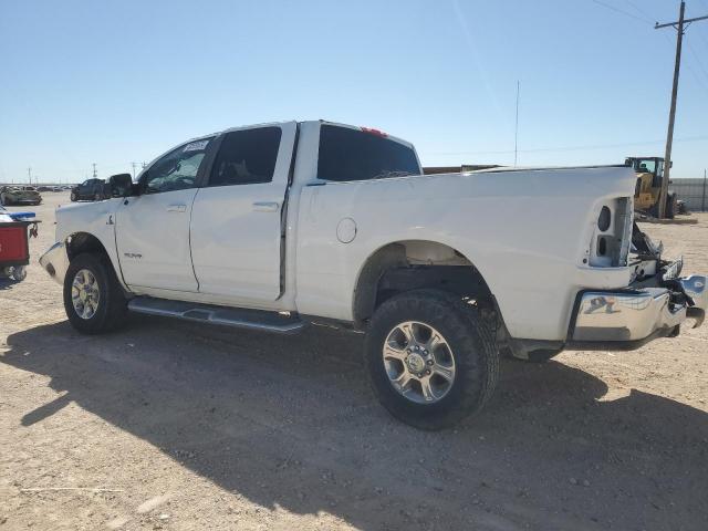 3C6UR5DL1NG201702 - 2022 RAM 2500 BIG HORN/LONE STAR WHITE photo 2