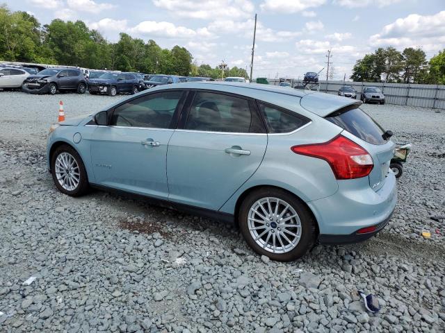 1FADP3R42DL299909 - 2013 FORD FOCUS BEV BLUE photo 2