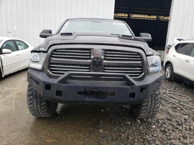 1C6RR7UT6GS333772 - 2016 RAM 1500 SPORT GRAY photo 5