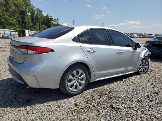 JTDEPMAE6N3011688 - 2022 TOYOTA COROLLA LE SILVER photo 3