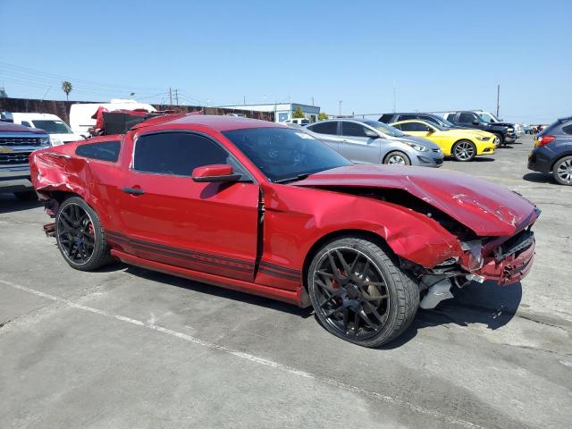 1ZVBP8AM1D5227613 - 2013 FORD MUSTANG BURGUNDY photo 4