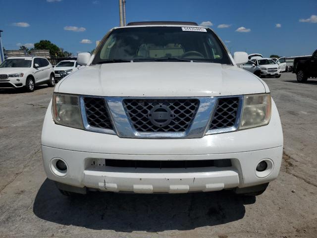 5N1AR18W75C784980 - 2005 NISSAN PATHFINDER LE თეთრი ფოტო 5