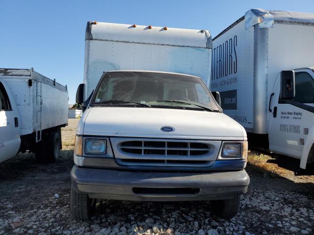 1FDWE35161HA36130 - 2001 FORD ECONOLINE WHITE photo 5