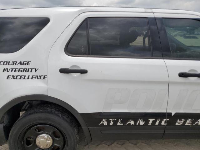1FM5K8AR5KGB28087 - 2019 FORD EXPLORER POLICE INTERCEPTOR WHITE photo 11