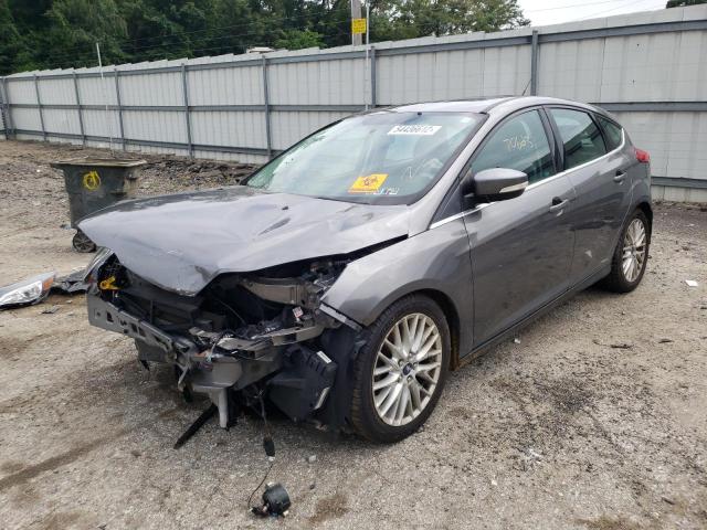 1FADP3N28EL462973 - 2014 FORD FOCUS TITANIUM GRAY photo 2