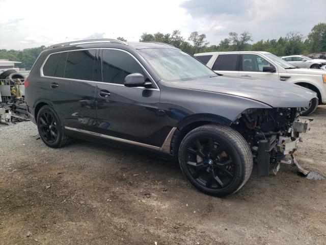 5UXCW2C0XM9E66752 - 2021 BMW X7 XDRIVE40I CHARCOAL photo 4