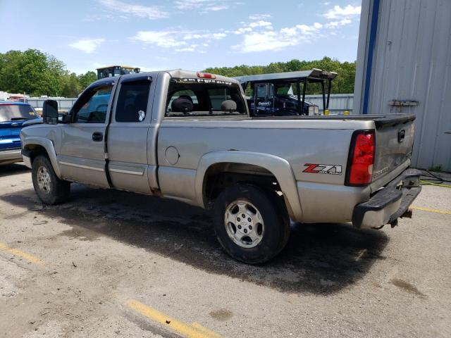 2GCEK19T031179359 - 2003 CHEVROLET SILVERADO K1500 SILVER photo 2