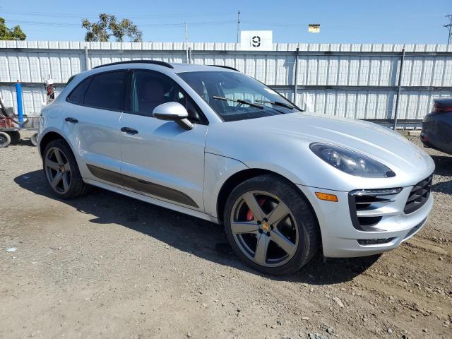 WP1AG2A54JLB63870 - 2018 PORSCHE MACAN GTS CHARCOAL photo 4