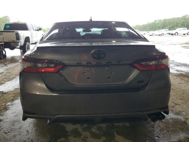 4T1G11AK6PU725571 - 2023 TOYOTA CAMRY SE NIGHT SHADE CHARCOAL photo 6