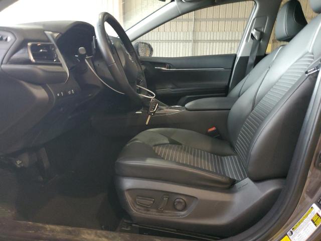 4T1G11AK6PU725571 - 2023 TOYOTA CAMRY SE NIGHT SHADE CHARCOAL photo 7