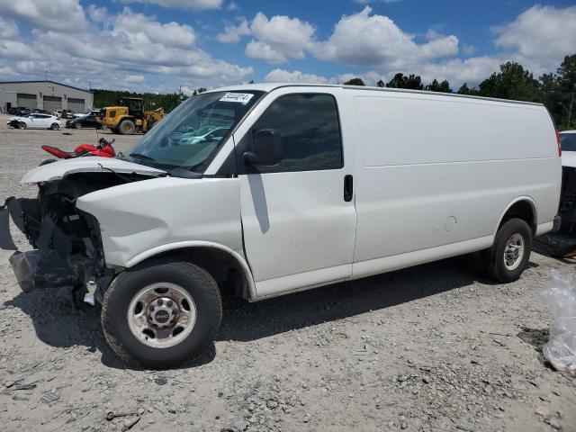 1GTZ7UCG8B1128101 - 2011 GMC SAVANA G3500 WHITE photo 1