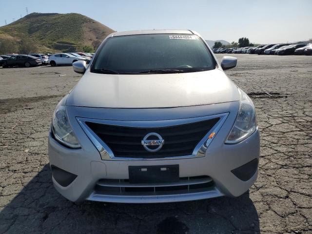 3N1CN7AP3HL802031 - 2017 NISSAN VERSA S SILVER photo 5