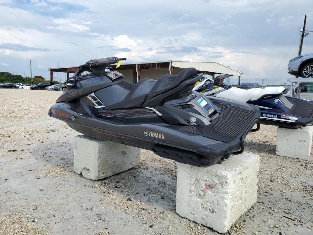 YAMA1249H718 - 2018 YAMAHA JETSKI TWO TONE photo 3