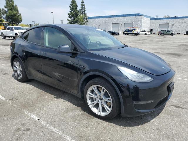 5YJYGDEE6MF188783 - 2021 TESLA MODEL Y BLACK photo 4