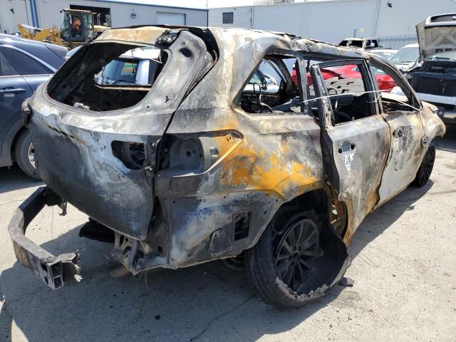 5TDJZRFH0JS555265 - 2018 TOYOTA HIGHLANDER SE BURN photo 3