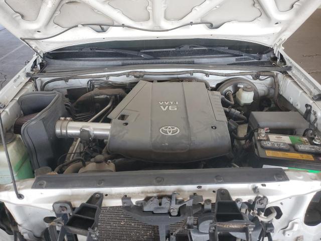 3TMJU4GN3BM122854 - 2011 TOYOTA TACOMA DOUBLE CAB PRERUNNER WHITE photo 11