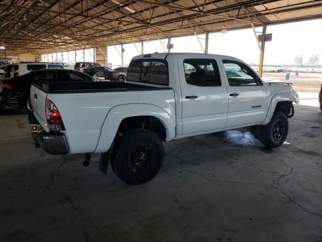 3TMJU4GN3BM122854 - 2011 TOYOTA TACOMA DOUBLE CAB PRERUNNER WHITE photo 3