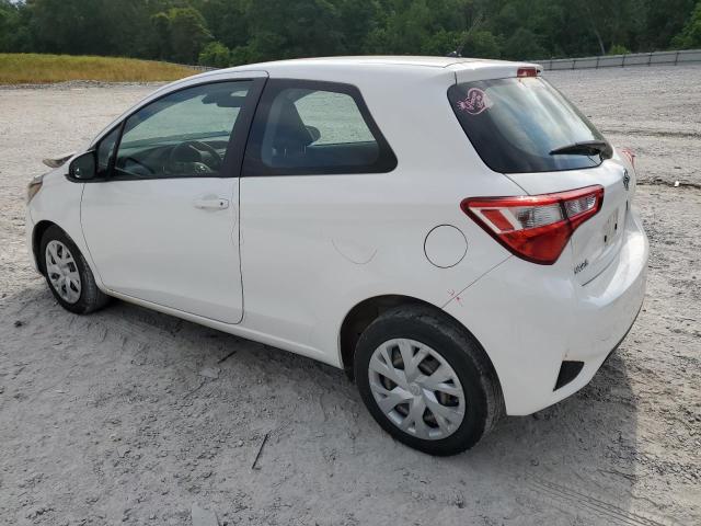 VNKJTUD38JA097118 - 2018 TOYOTA YARIS L WHITE photo 2