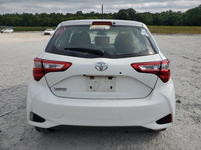 VNKJTUD38JA097118 - 2018 TOYOTA YARIS L WHITE photo 6