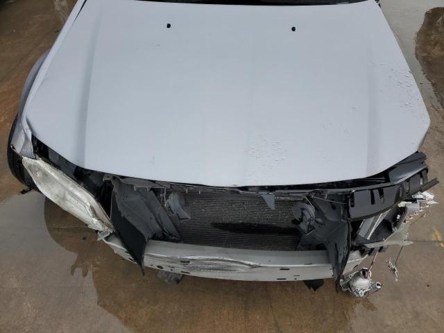 2C3CCAAG1EH175743 - 2014 CHRYSLER 300 SILVER photo 11