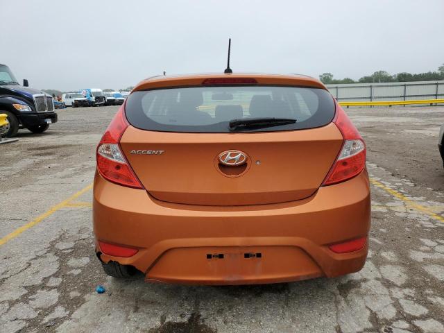 KMHCT5AE5HU315985 - 2017 HYUNDAI ACCENT SE ORANGE photo 6