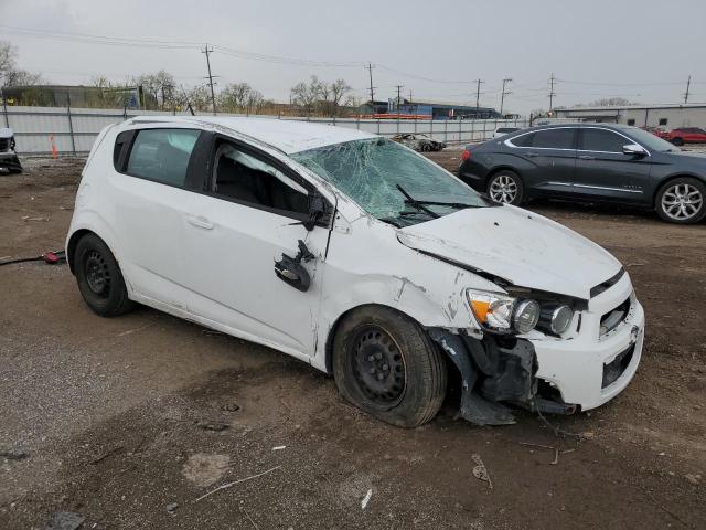 1G1JA6SHXE4224022 - 2014 CHEVROLET SONIC LS WHITE photo 4