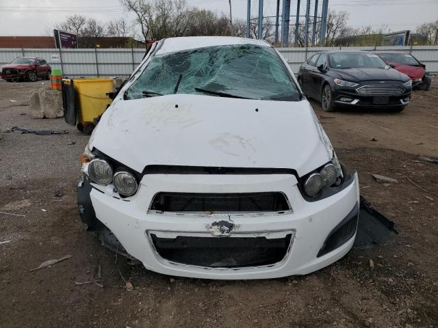 1G1JA6SHXE4224022 - 2014 CHEVROLET SONIC LS WHITE photo 5