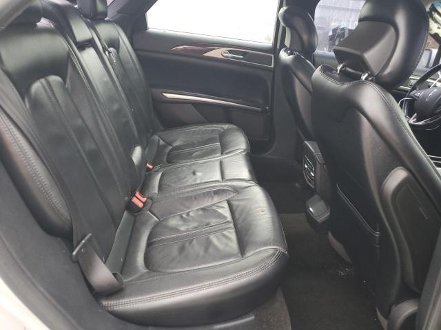 3LN6L2J95GR623999 - 2016 LINCOLN MKZ SILVER photo 10