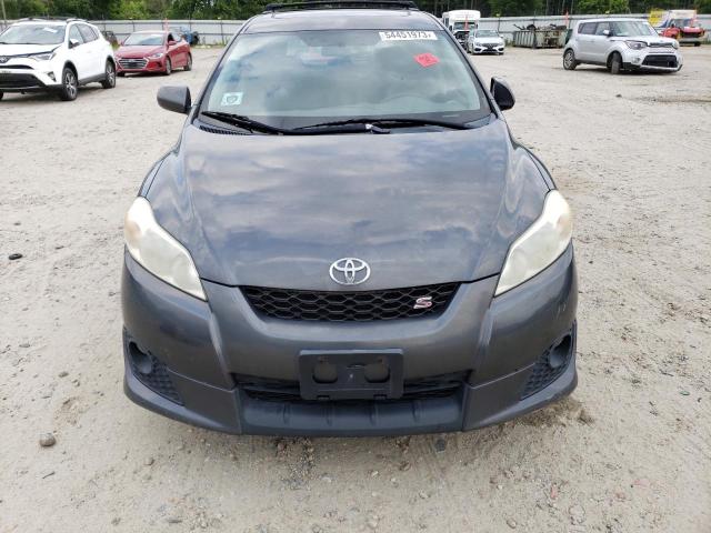 2T1LE40E69C005269 - 2009 TOYOTA MATRIX S GRAY photo 5