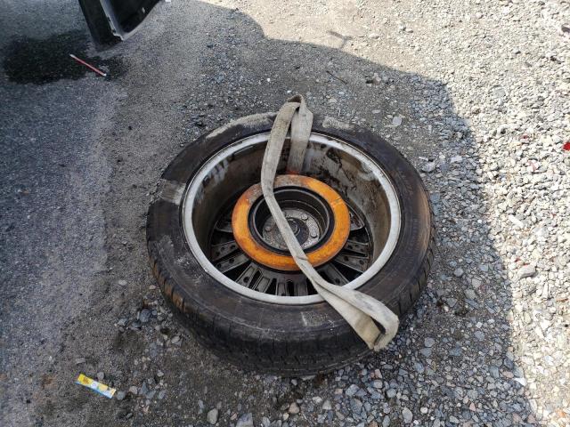 1GYS4KKJ8JR272589 - 2018 CADILLAC ESCALADE ESV PLATINUM თეთრი ფოტო 13